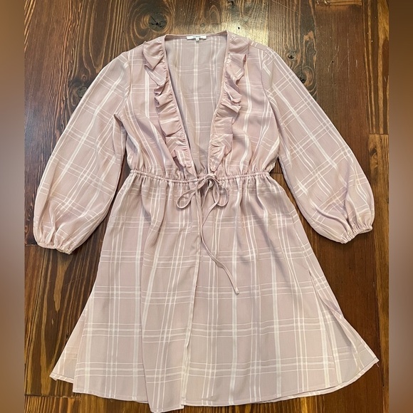 TULAROSA REVOLVE Sweet Song Maxi Top in Mauve Pink Cardigan ruffled tie front - Picture 4 of 7